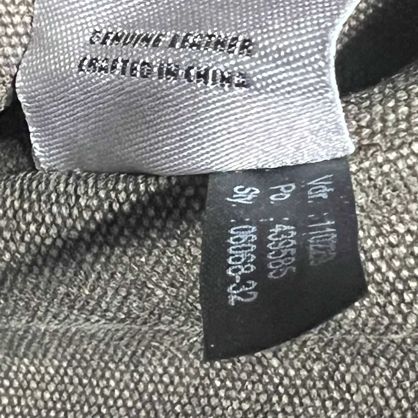 Wilson’s Leather Genuine Leather Messenger Back Large Brown Snap Button - Image 13