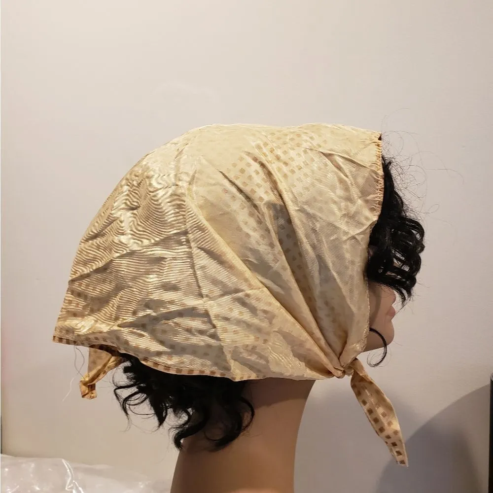 Triangular Headscarf - Image 3