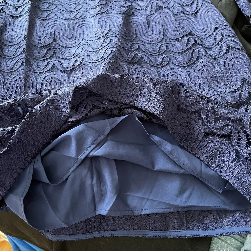 Trina Turk lace 3/4 bell sleeves navy blue mini dress size 8 NWT - Image 15