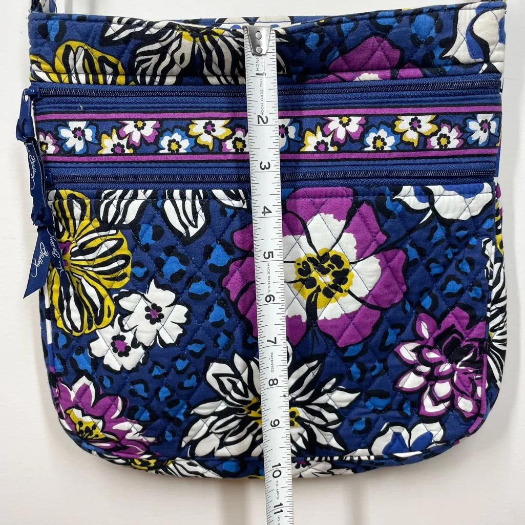 Vera Bradley Triple Zip Hipster Crossbody Bag Purse African Violet Quilted - Image 8