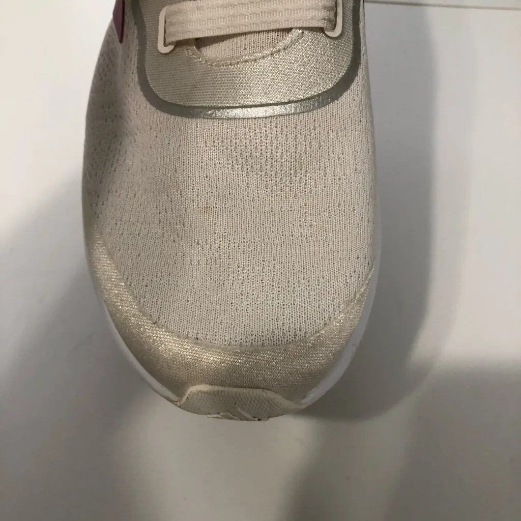 adidas‎ QT Racer Sport Women's Size 7 Cream Purple Running Shoes Art FY5679 - Image 9