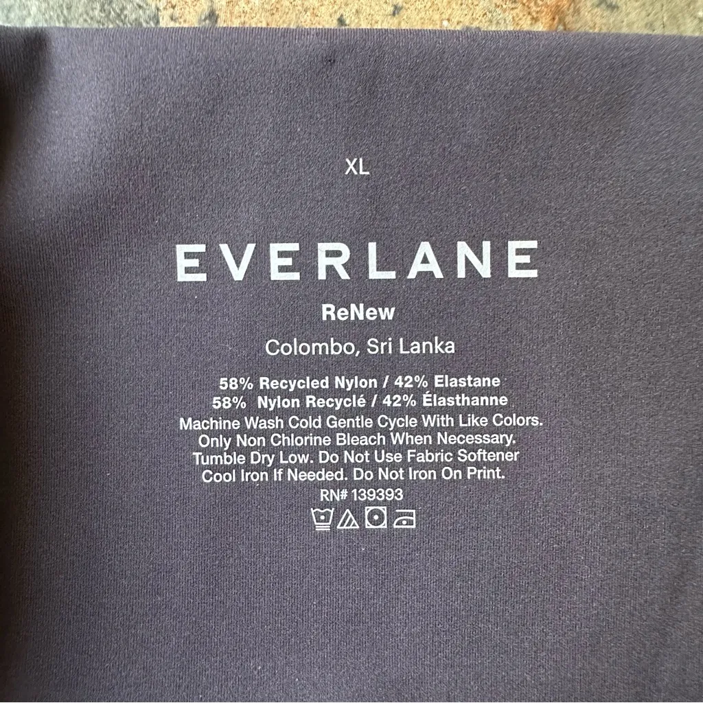 Everlane Renew Perform Leggings Women's Size XL Dark Purple Gray - Image 4