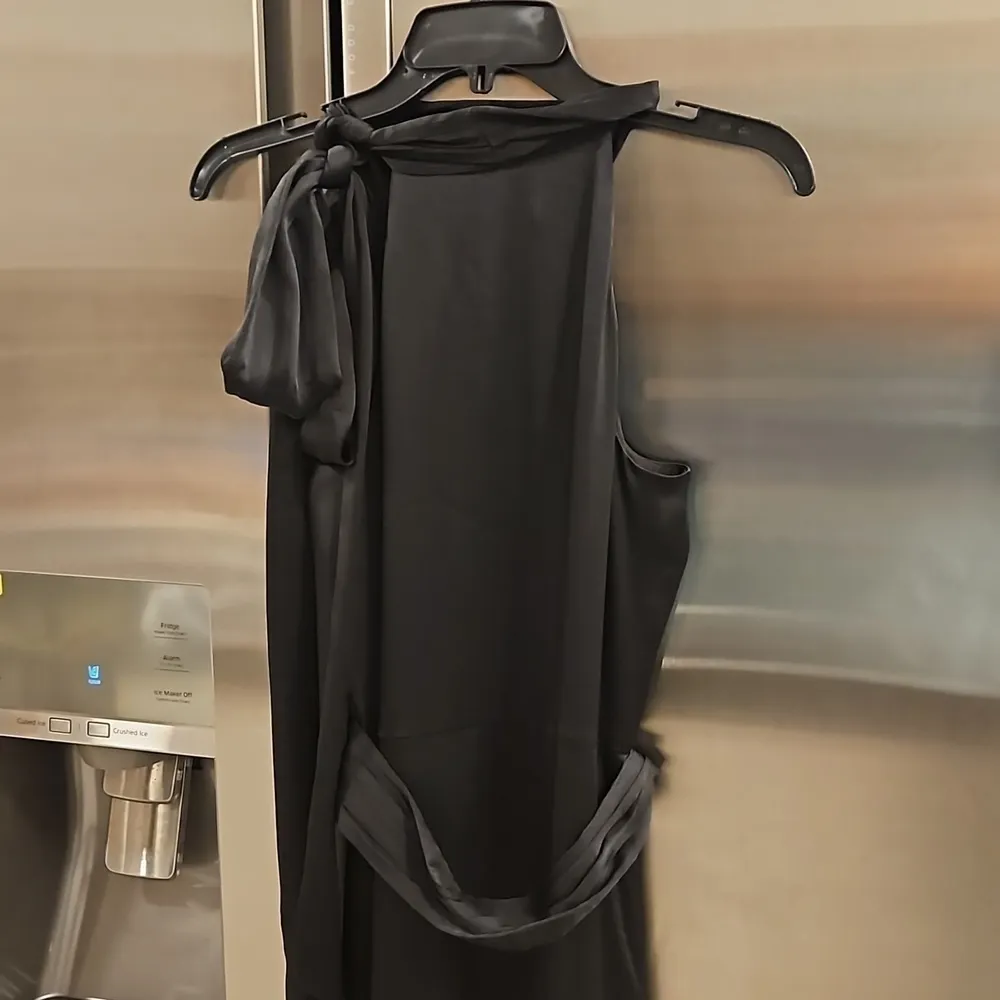 💕SACHIN & BABI💕 Kayla Halter Gown ~ Black 6 NWOT - Image 10