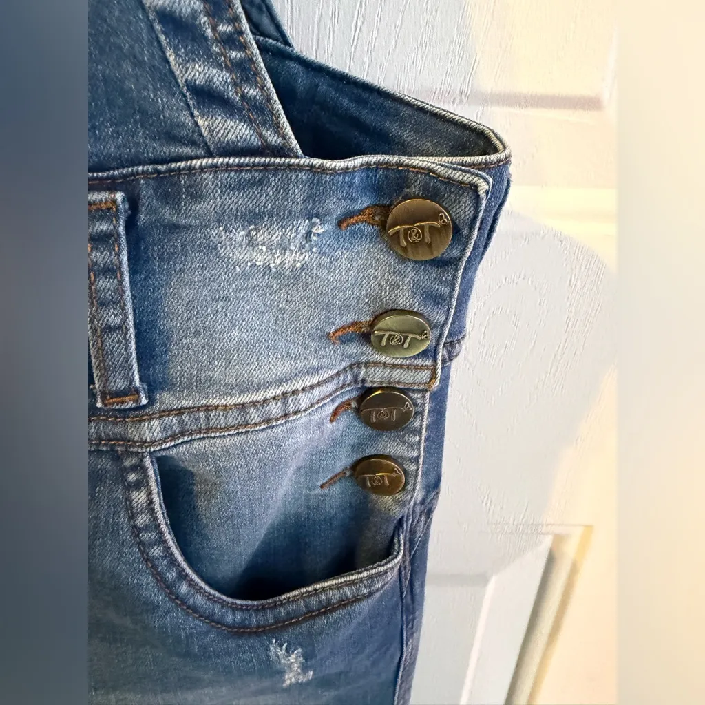 T&T Women’s Overalls - Image 6