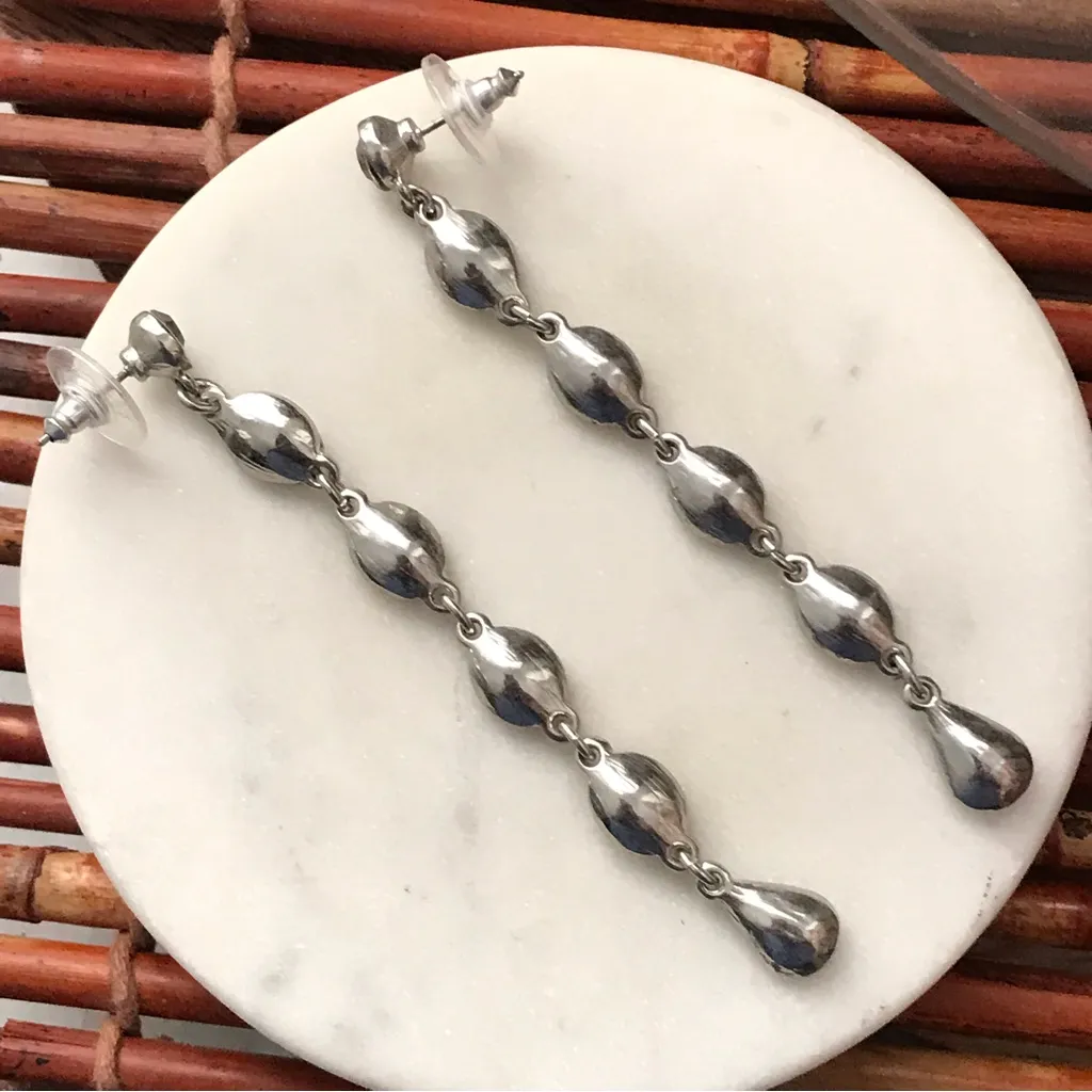 Multi stone dangle pierced earrings silver tone Smokey glass stone. - Image 3