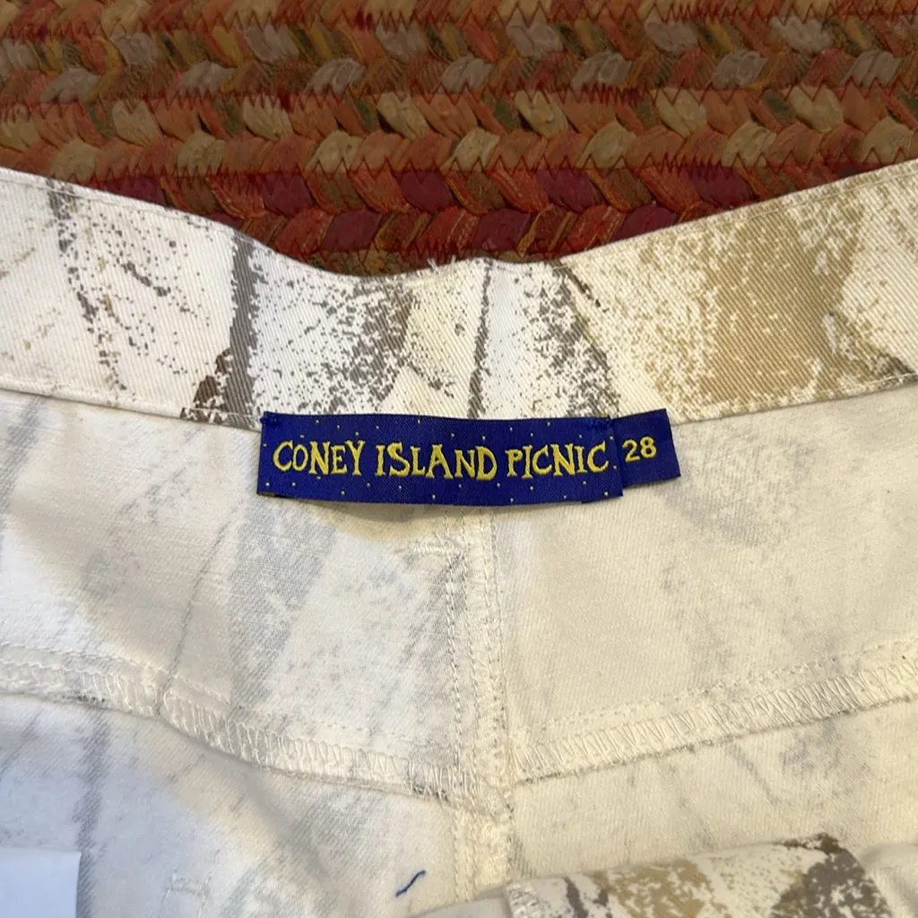 CONEY ISLAND PICNIC LEAF PRINT PAINTER JEANS Brown Size 28 - Image 2