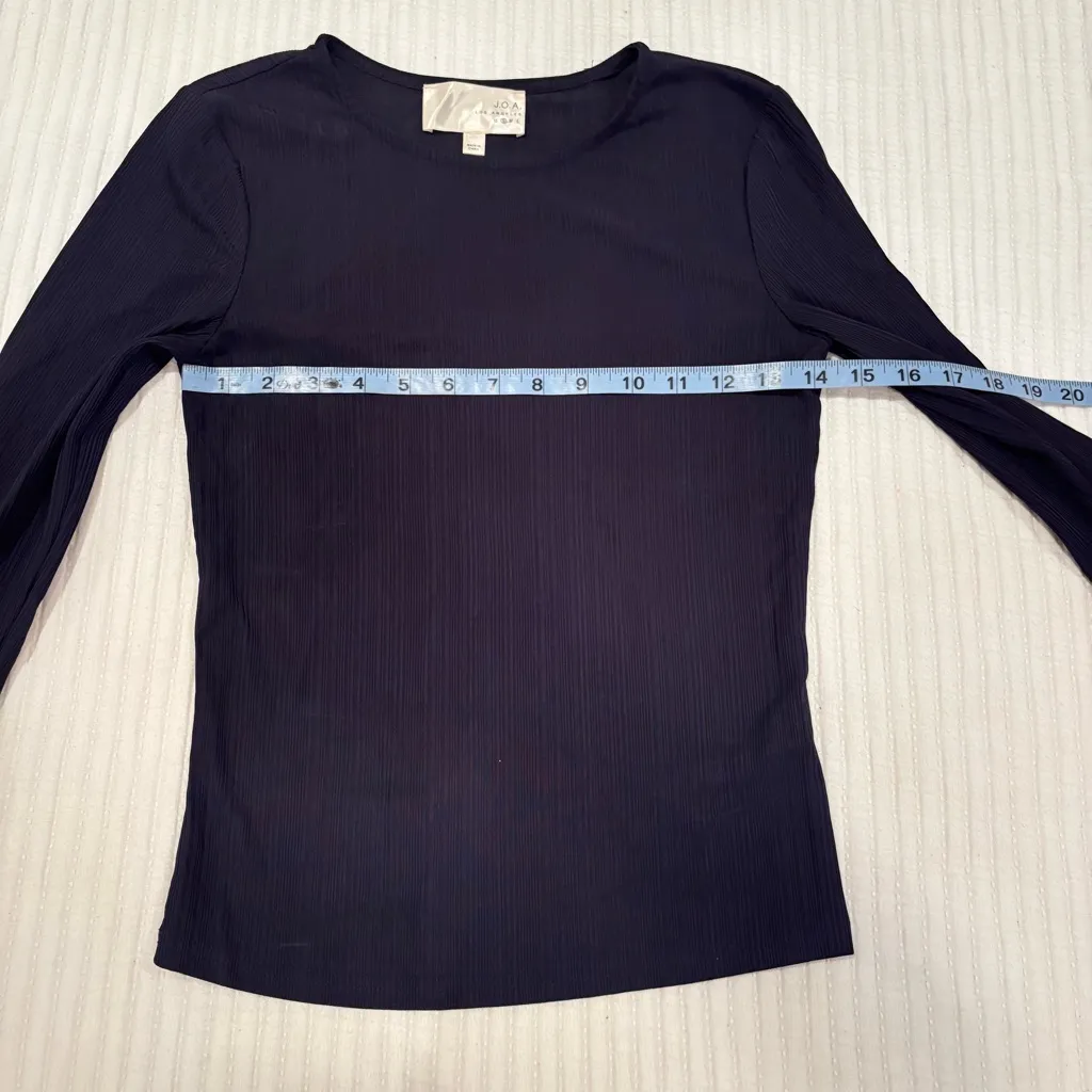 J.O.A Euro Knit Women's Navy Long Sleeve Ruffle Sleeve Fairy Whimsy Top Size S - Image 7