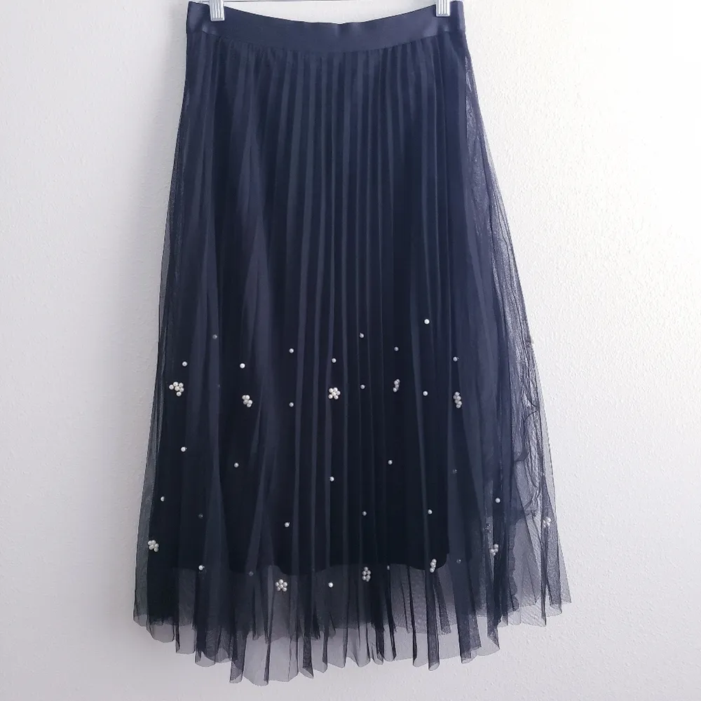 Eva Franco Black Pearl Pleated Midi Skirt - Image 5