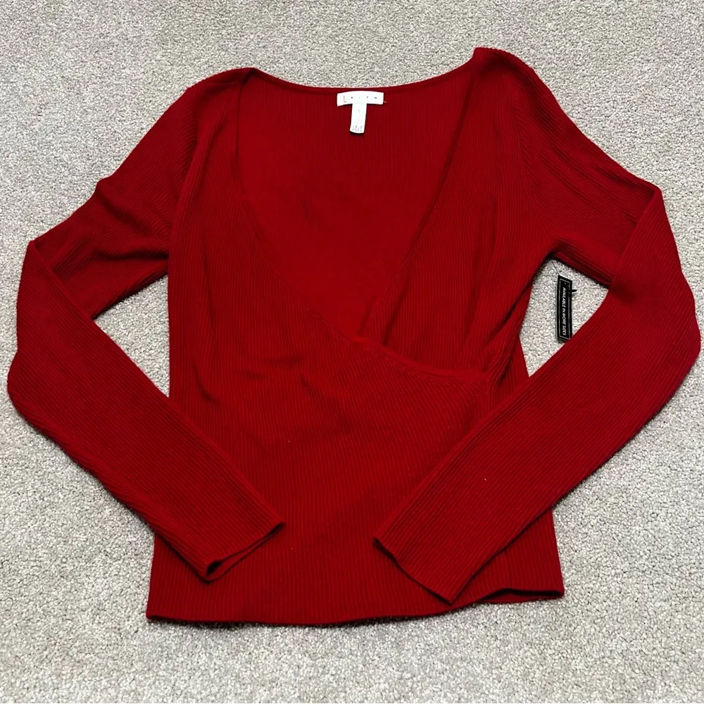 NWOT Leith Rib Wrap Sweater Top in Red - Image 3