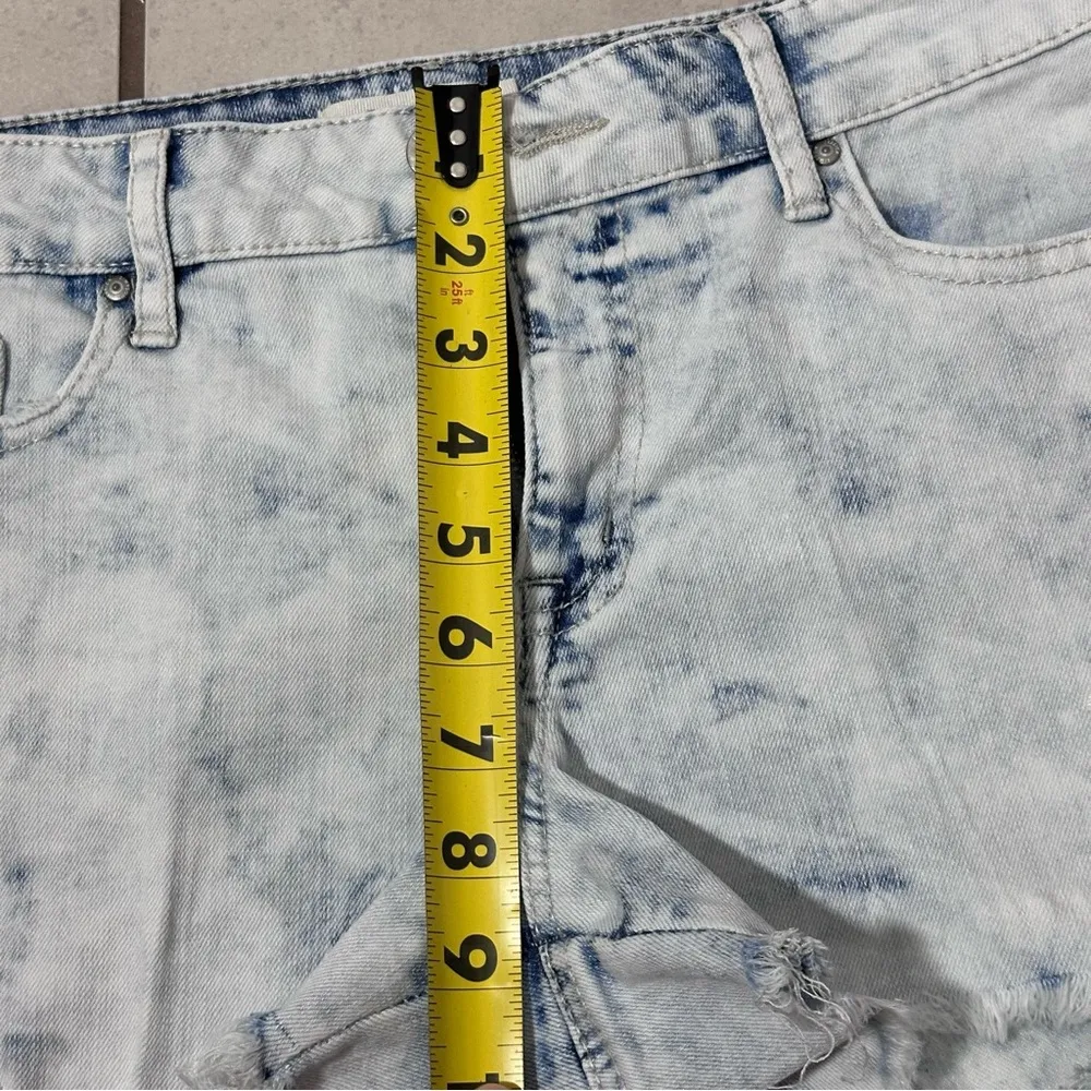 Jessica Simpson Women Denim Cherish Short Blue Shorts Size 28. - Image 9