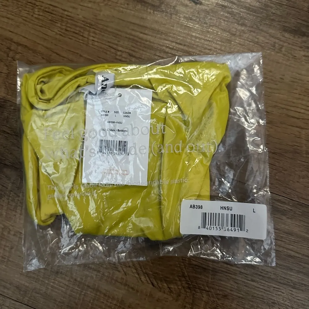 Andie Swin the cheeky bottom - Image 4