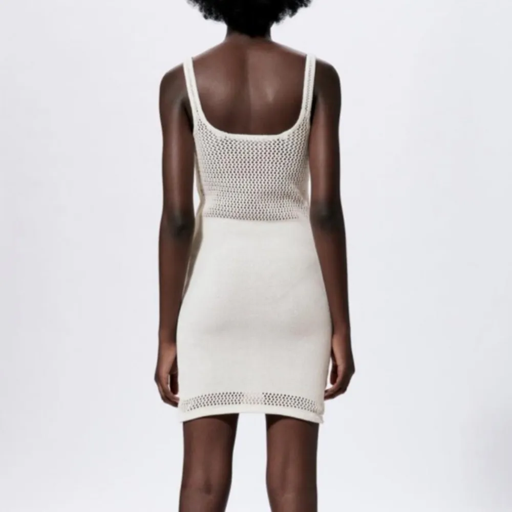 Zara Cream crochet knit mini dress Size M - Image 3