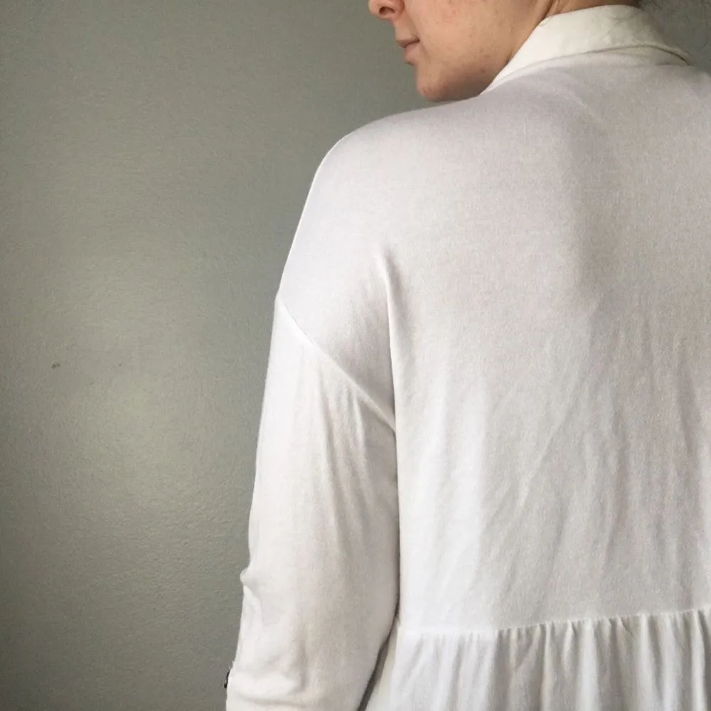 Everleigh • White Long Sleeve Button Down Flowy XS - Image 10