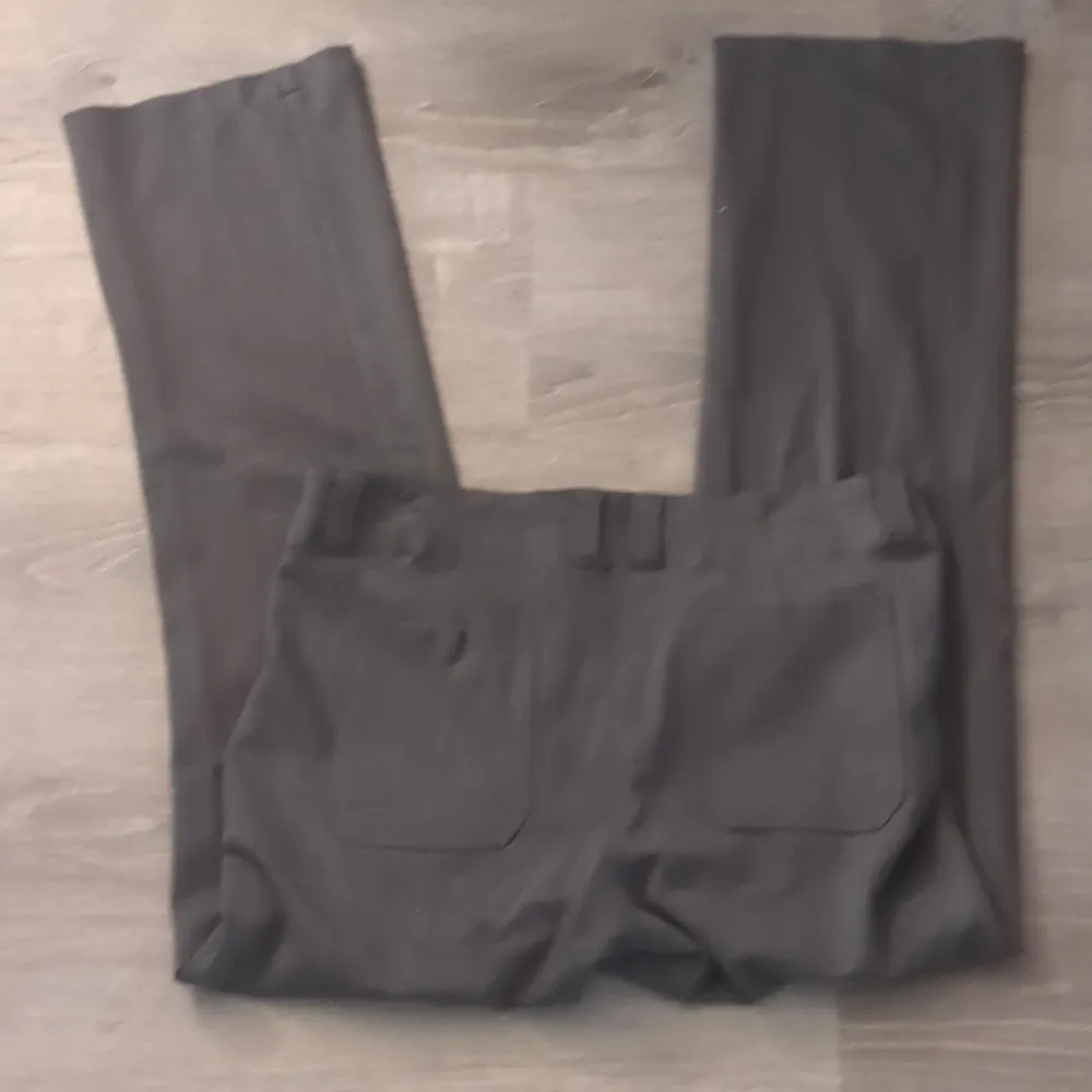 Title nine gray pants size 10 - Image 5