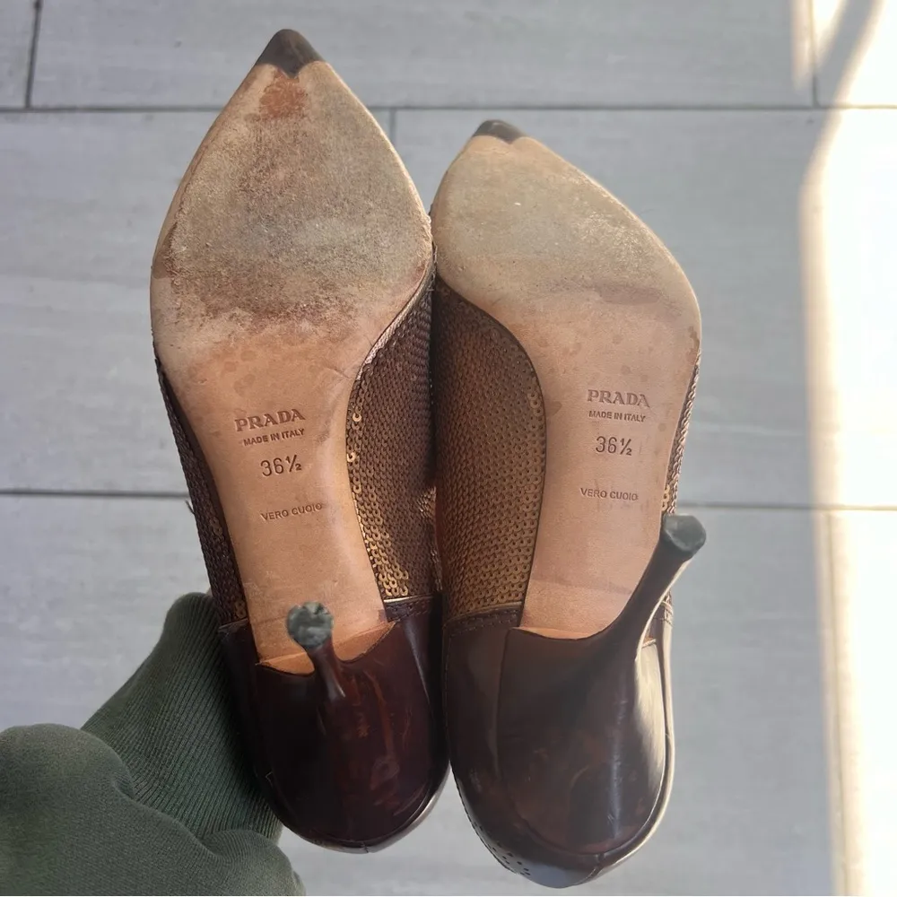 Vintage Prada Pointed Toe Sequin Gold Brown Leather Heels - Image 11