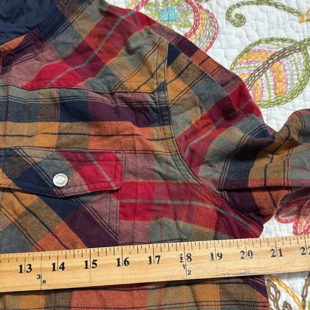 Legendary Whitetails large Lumber Jane Flanellhemd mit Kapuze Button - Image 7