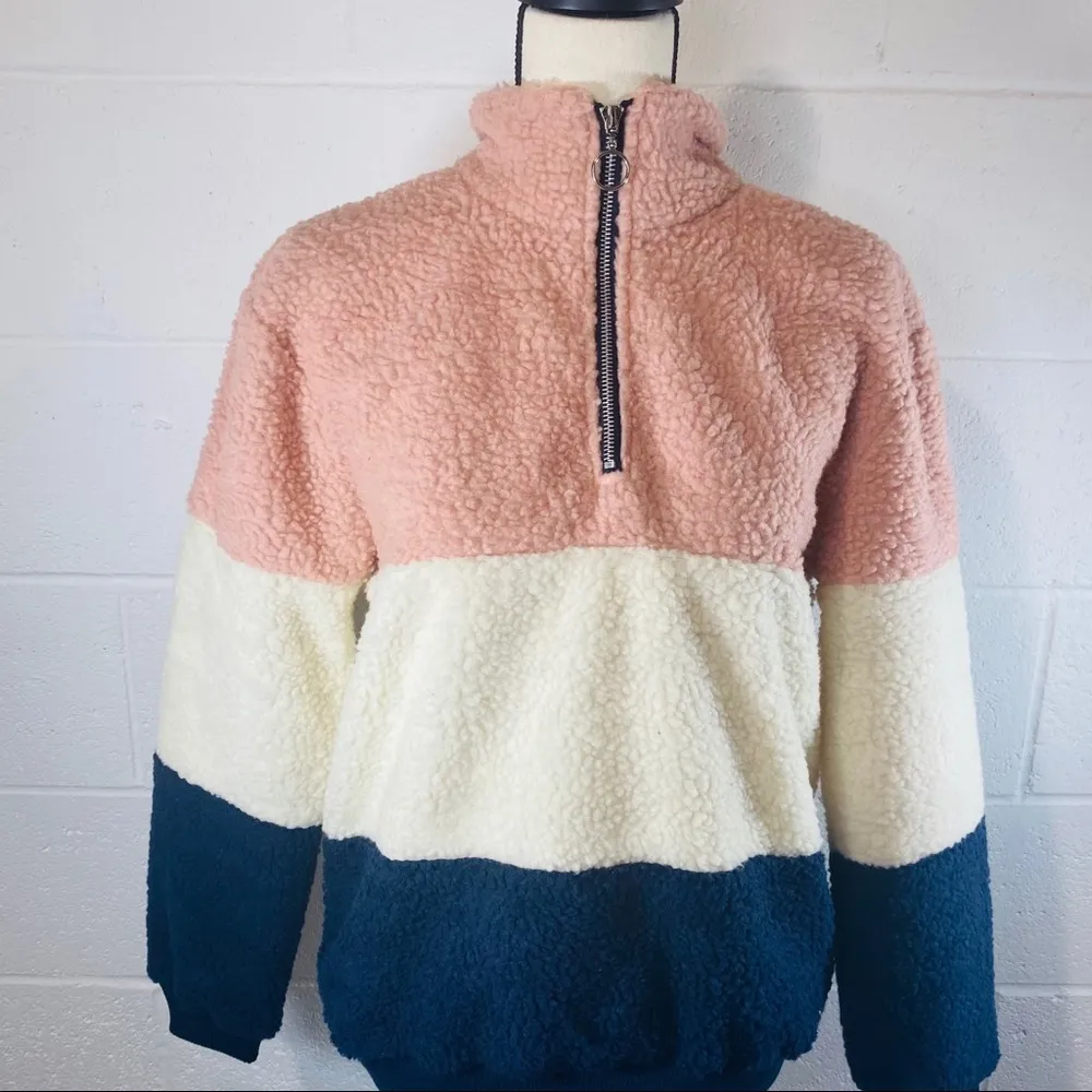 Teddy Bear Faux Shearling Color Block Sweater Size L - Image 4