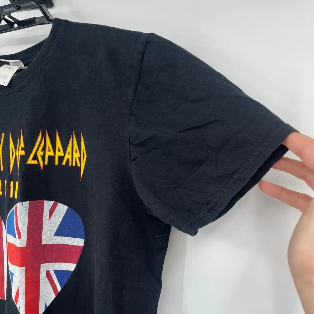 JOURNEY DEF LEPPPARD Band T-Shirt Sz Large Black Concert Tour Graphic Flag - Image 4