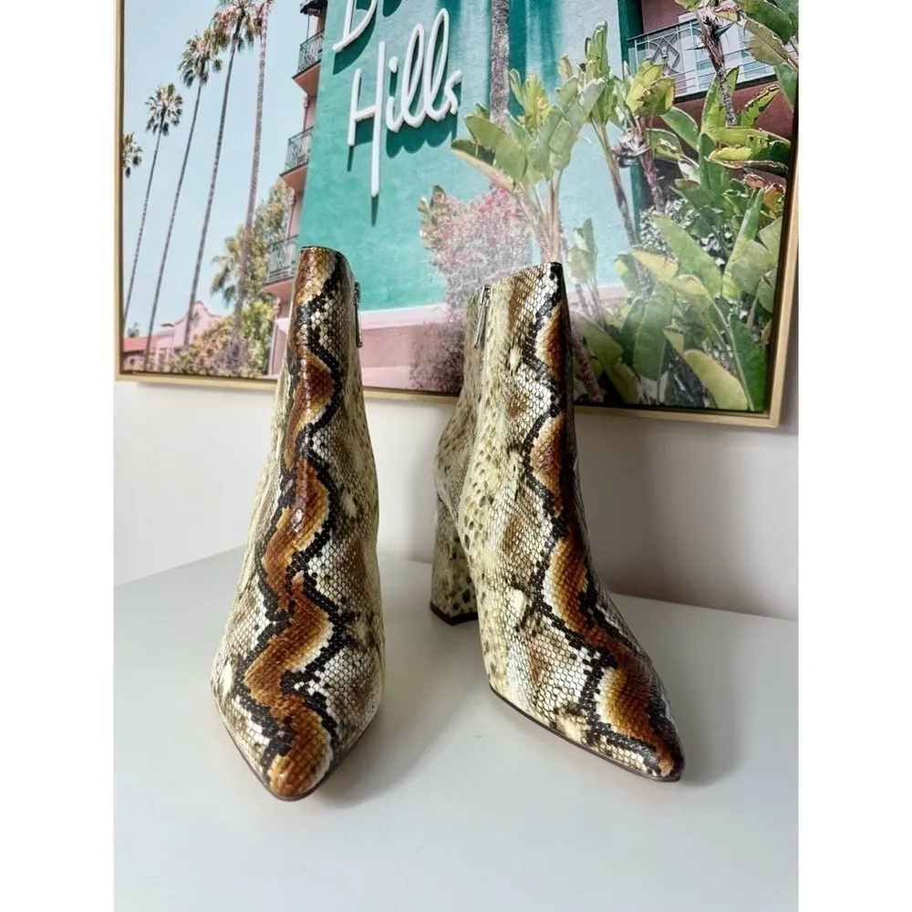 Charles David Beige Snake Faux Leather Ankle Booties Chunky Heel Sz 11 - Image 5