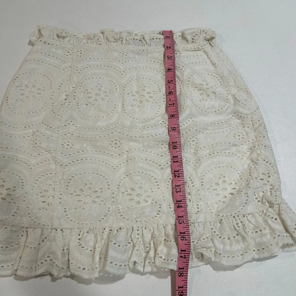Lovers + Friends Cream Eyelet Ruffle Hem Mini Skirt Size M - Image 7