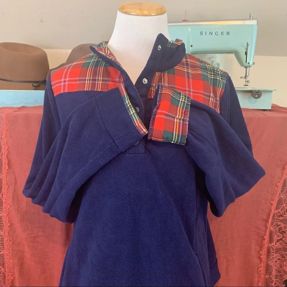 Crown & Ivy navy and red plaid fleece pullover Pxl - Image 2
