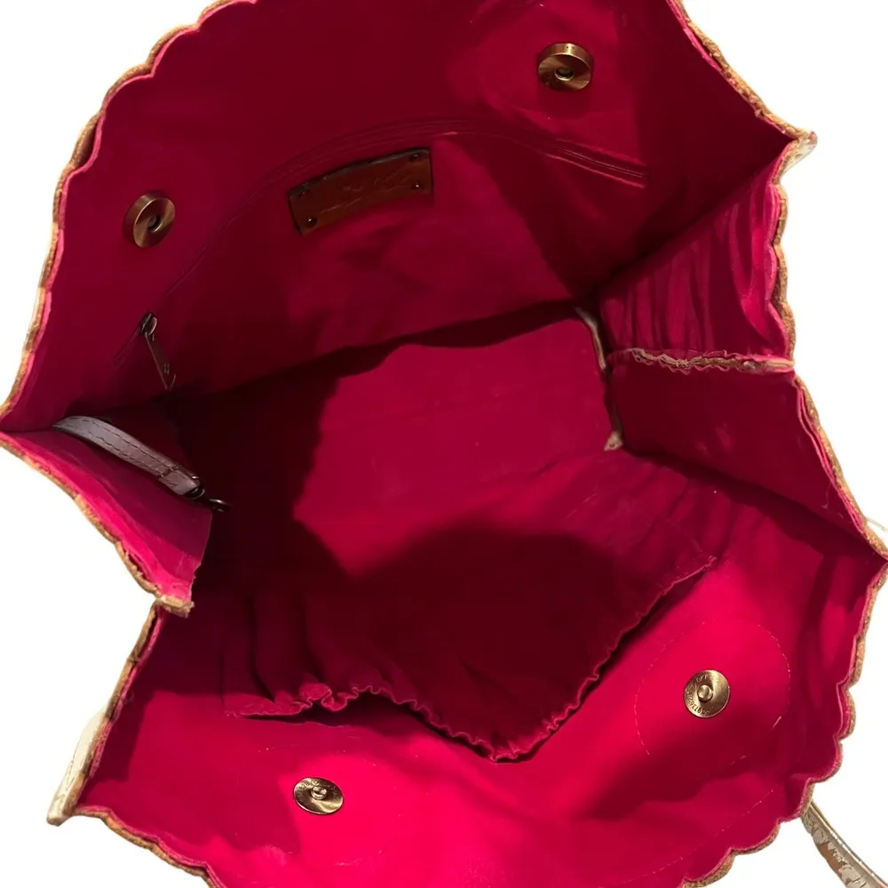 Large Patricia Nash Burnished Tooled Leather Gold Metallic Cavo Tote - Image 14