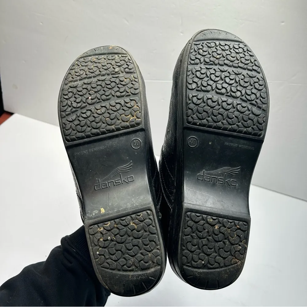 Dansko embossed Black Leather clogs shoes 40 - Image 9