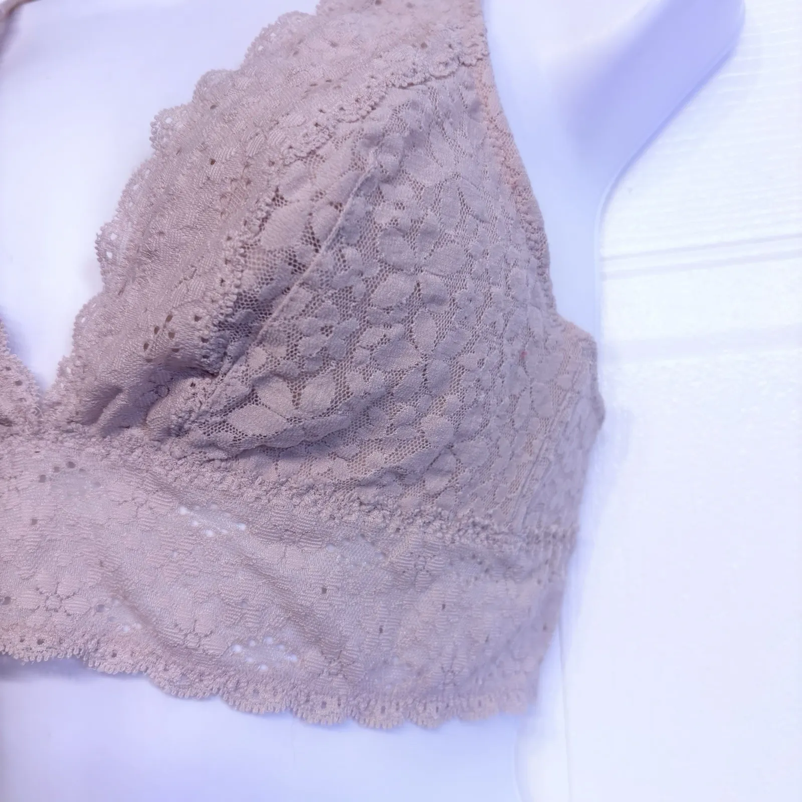 Wacoal 811205 Halo Lace Wire Free Bralette Lined‎ Stretch Size 36 Sand Floral - Image 4