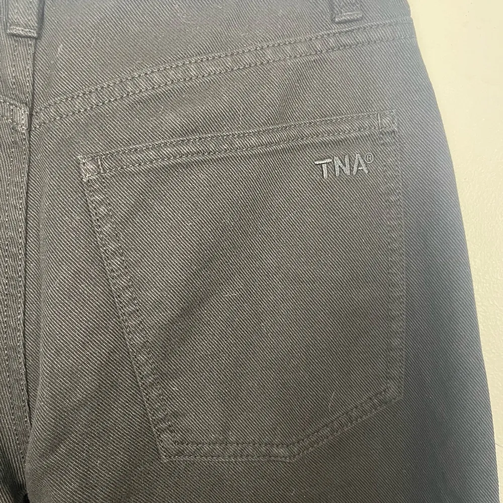 Aritzia TNA black denim jeans size 2 - Image 5
