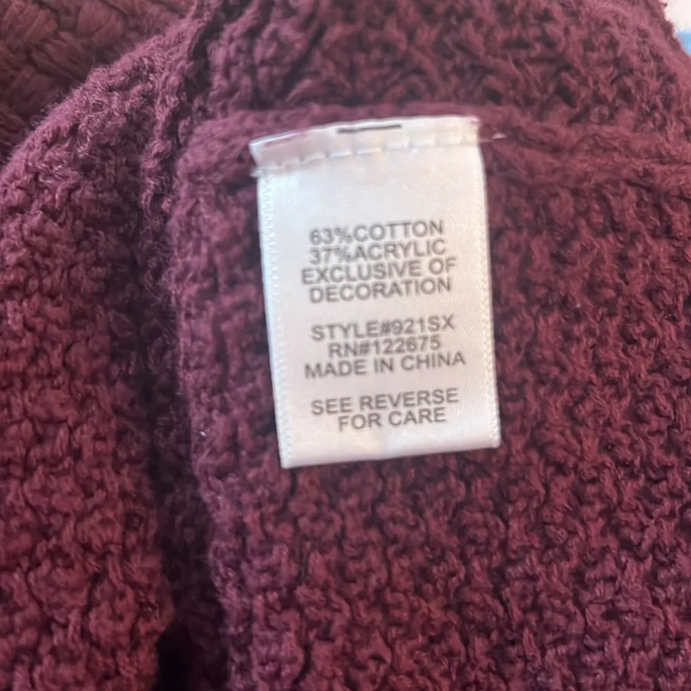 Lety & Me Josey burgundy elbow patch knitted pullover sweater size xlarge . Purple - Image 10