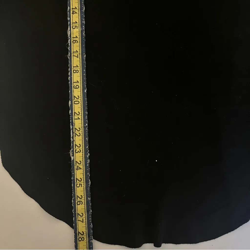 Dreamers Charcoal  Black Long Sleeve Sweater Medium - Image 7