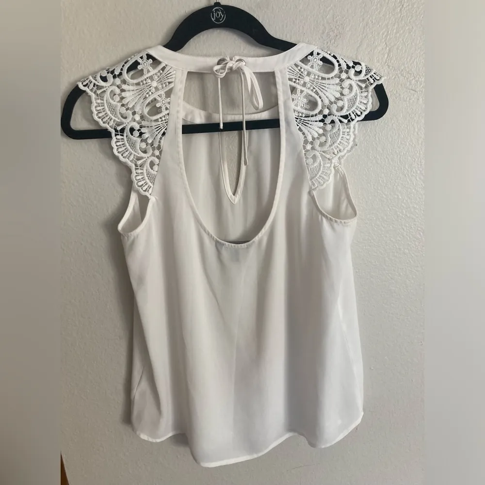 Express Lacy Delicate White Blouse Size Small White - Image 2