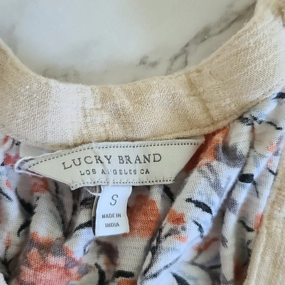 lucky brand floral blouse size small - Image 3