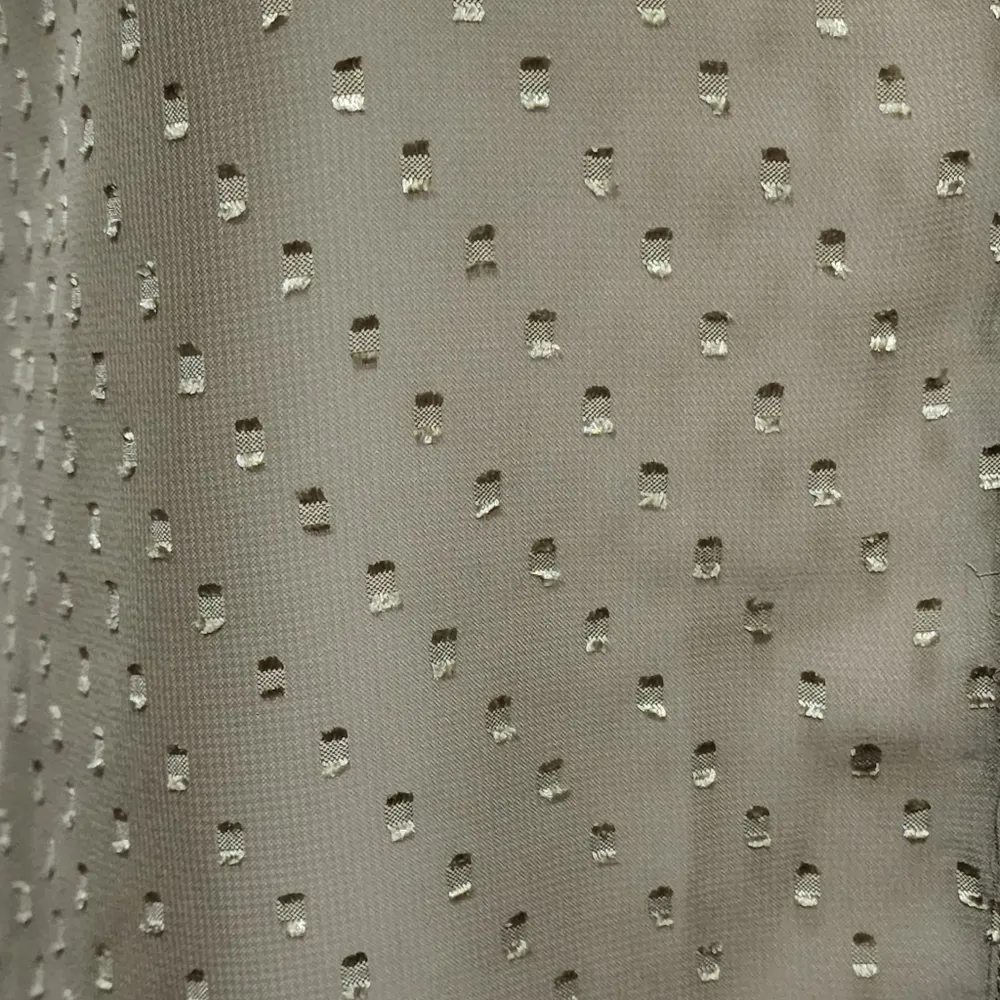 NY&CO olive swiss dot roll tab button down size medium - Image 2