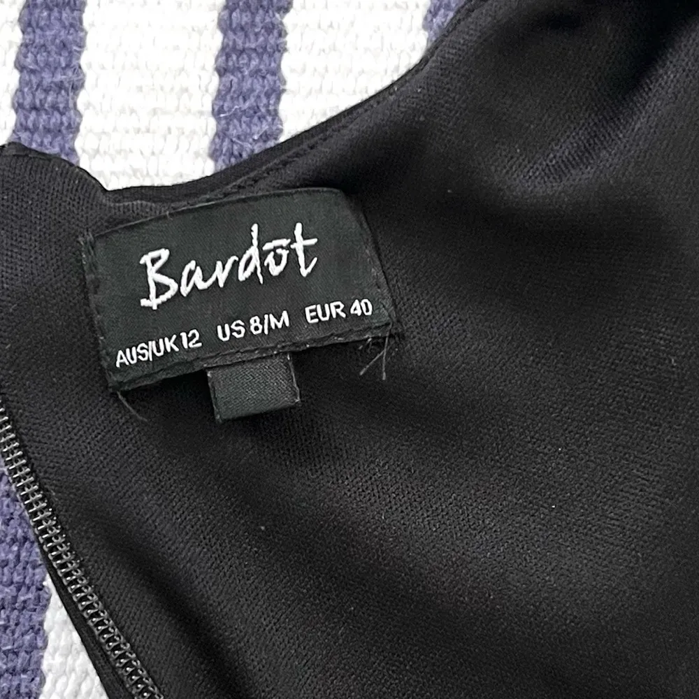 Black Front Lace Up Sleeveless Sheath Midi Dress Size 8 - Image 12