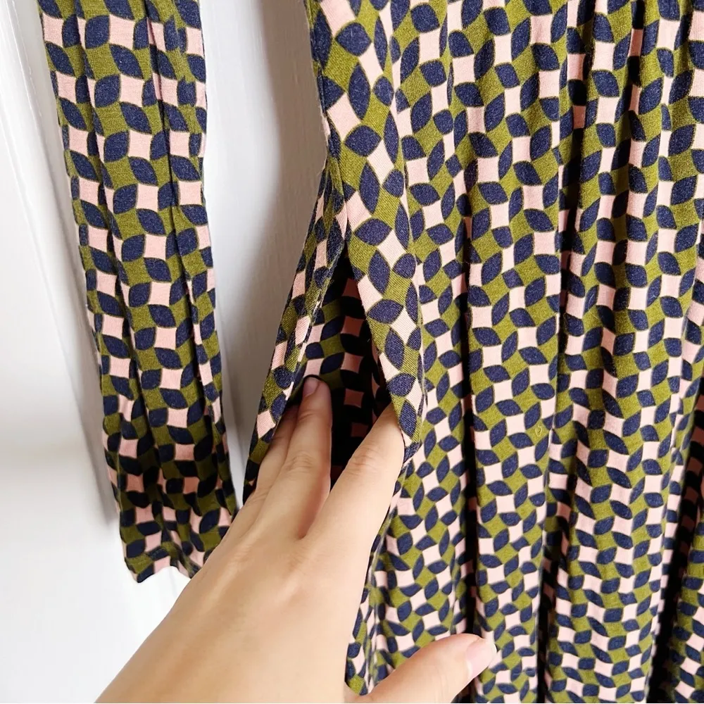 Boden • Thea Short Jersey Dress fit & flare knit Olive Green Abstract Diamond Size 2 - Image 6