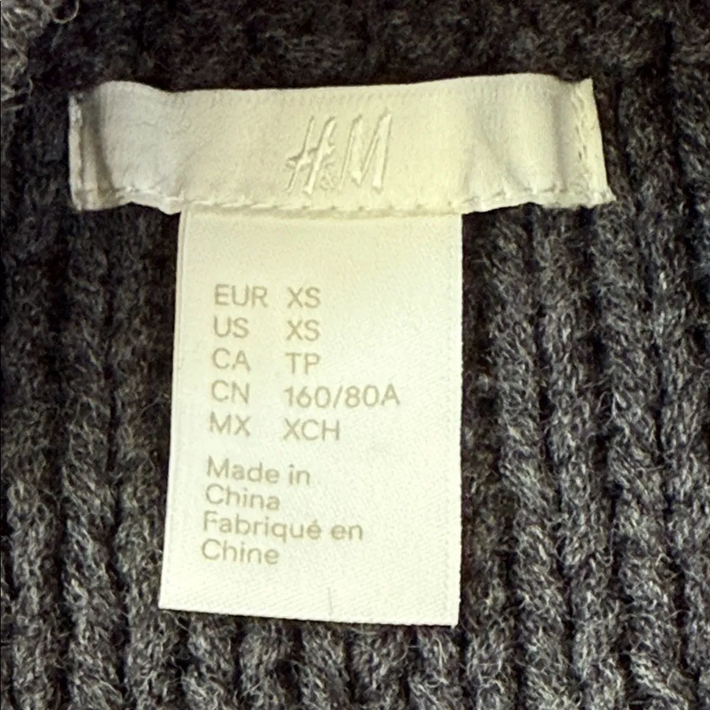 H&M Knit Sweater - Image 5