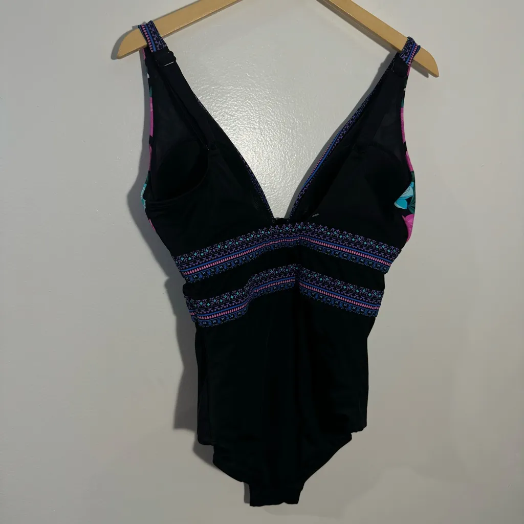 NWOT Swimsuits for All Plunge One Piece Swimsuit‎ in Floral Garden Size 12 Black - Image 5