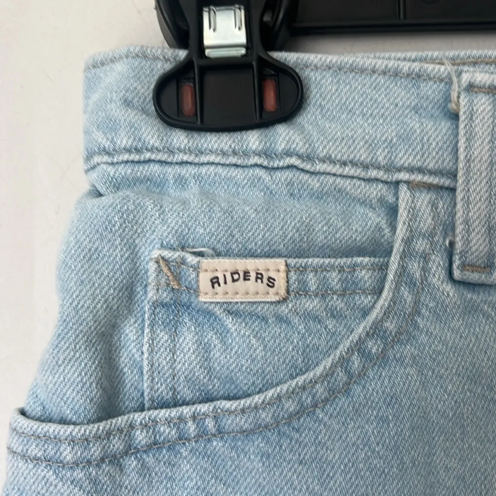 Vintage 90’s Lee Riders Womens High Rise Light Blue Denim Shorts Sz 12 - Image 3