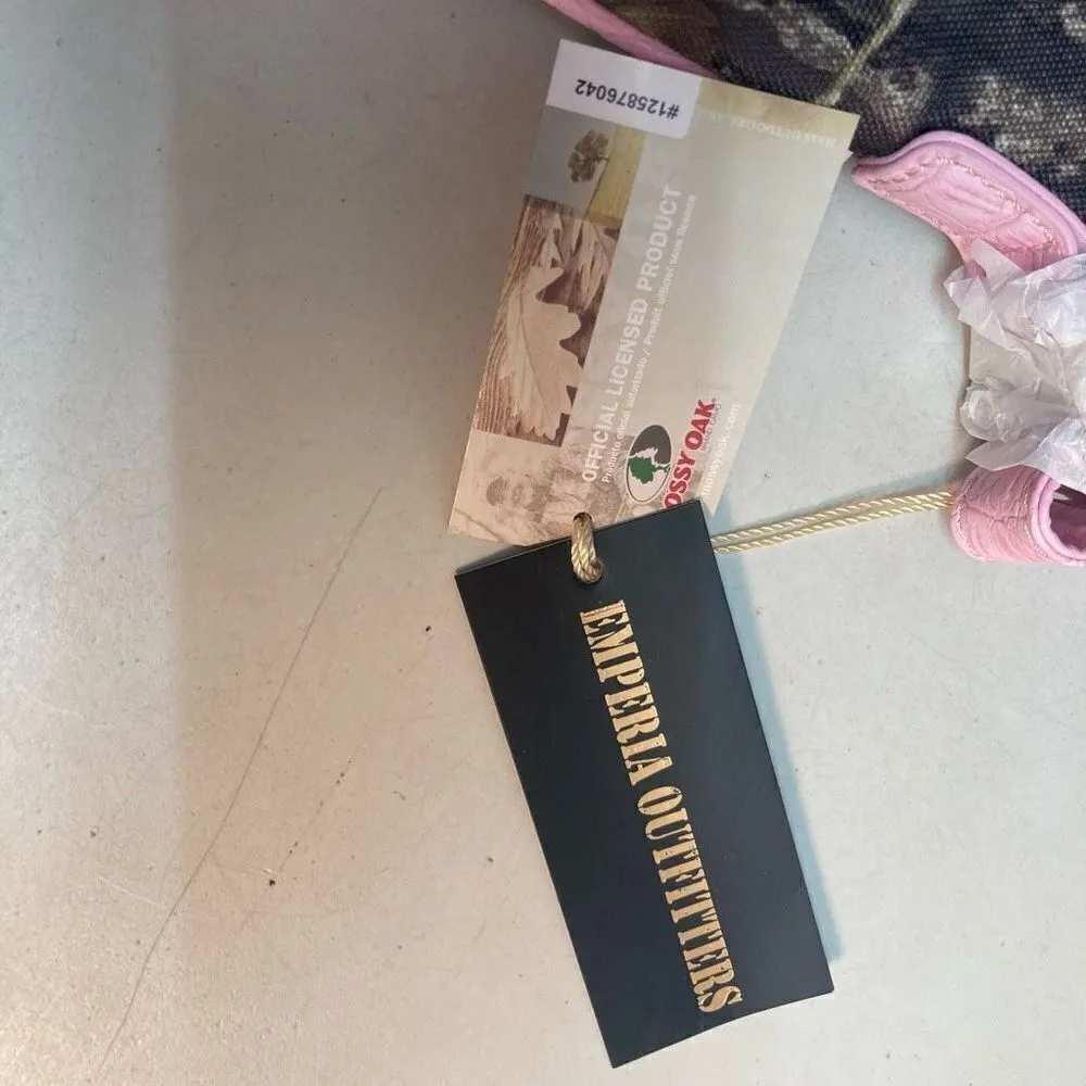 MOSSY OAK Womens Crossbody Shoulder Bag Camo Pink & Brown Studded Cross NEW - Image 3