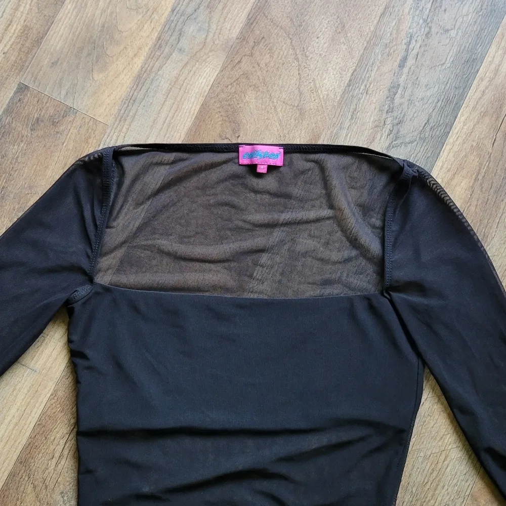 Edikted Sheer Mesh Bandeau Long Sleeve - Image 5