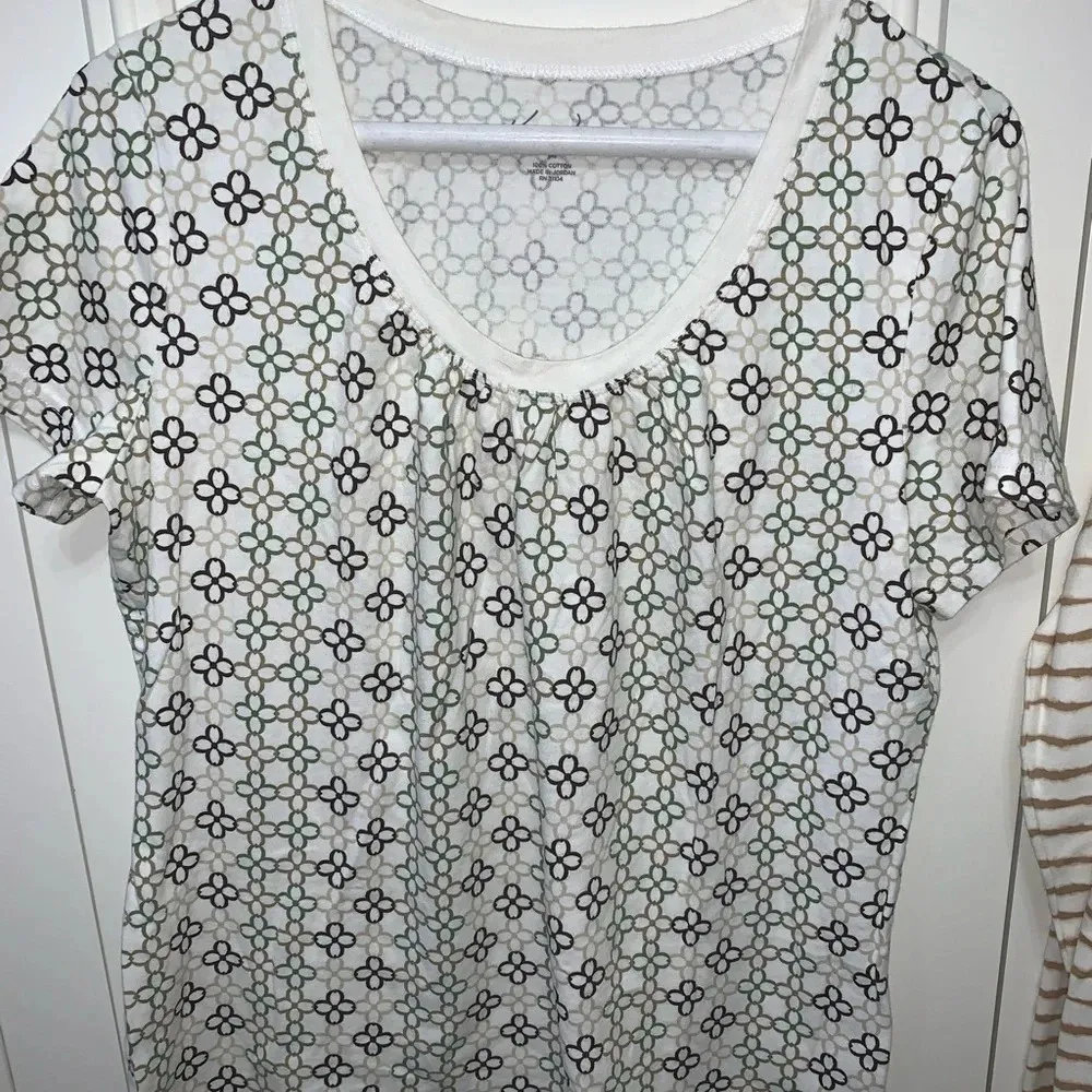 Kim Rogers set 2 ivory cotton print‎ tees Medium - Image 2