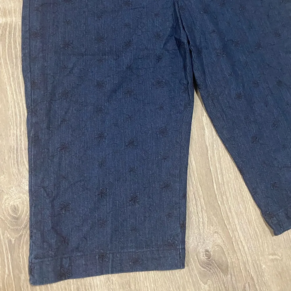 White Stag Elastic | Adjustable Waist Denim Jean Capris - Image 3