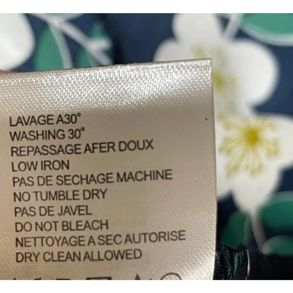 Molly Bracken Front Keyhole Fit and Flare Dress Navy White Floral Size XS Extra - Image 7