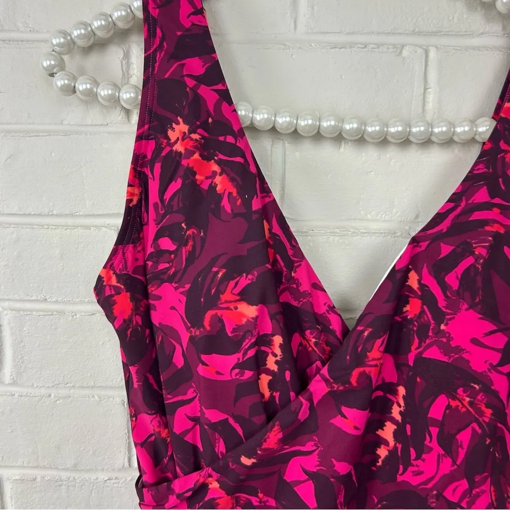 NWT L.L.Bean Slimming Tanksuit Pink Patterned One Piece Swimsuit Size 8 - Image 5