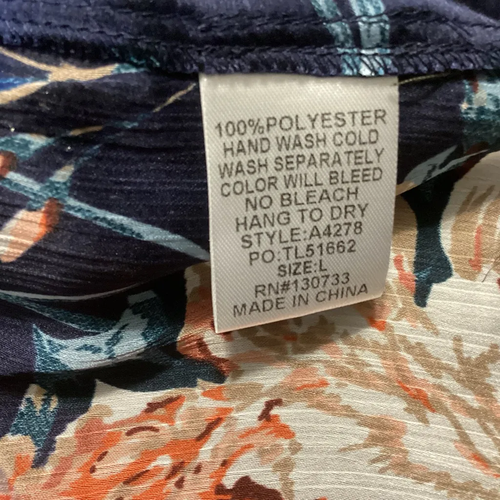 🌟NWT🌟 UMGEE  SHEER NAVY FLORAL OVERSIZED V-NECK KNOTTED FRONT THROW-OVER SIZE LG - Image 7