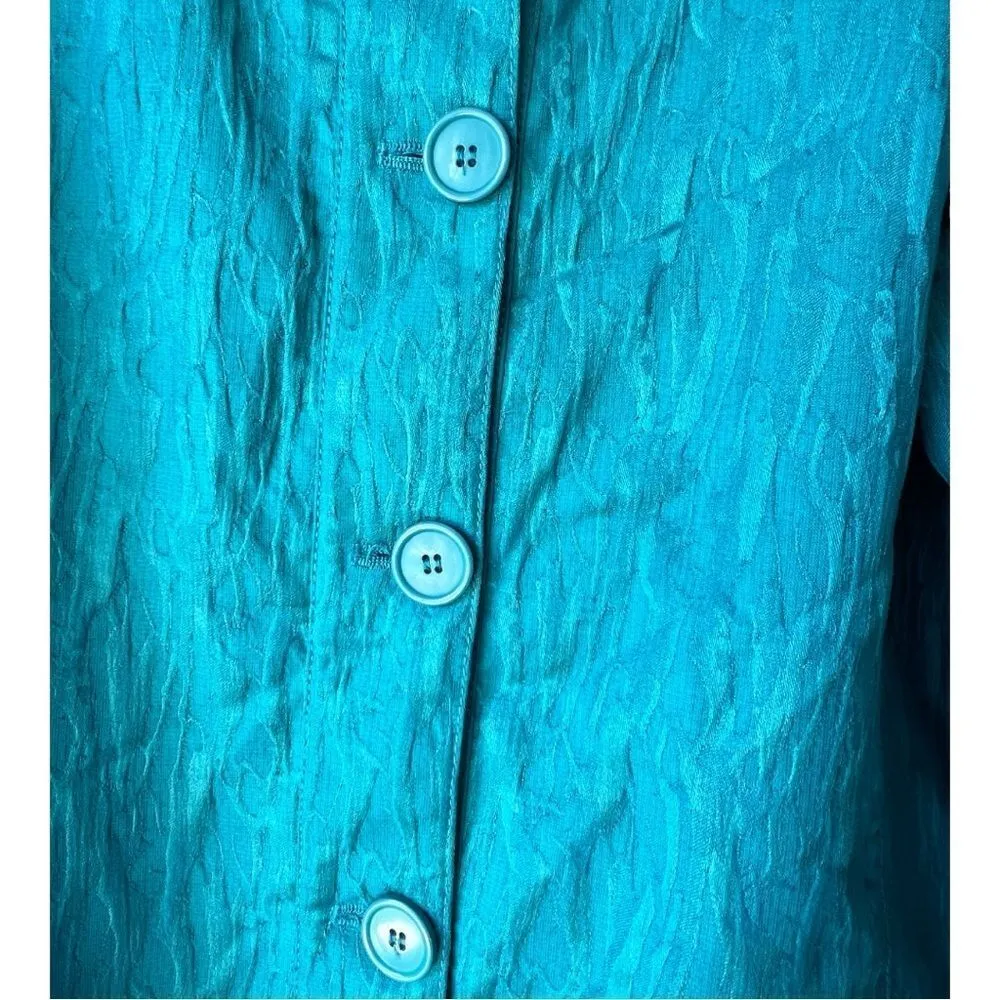 Women’s Vintage cyan jacket front button Chico’s blazer Long sleeve Size 2. - Image 3