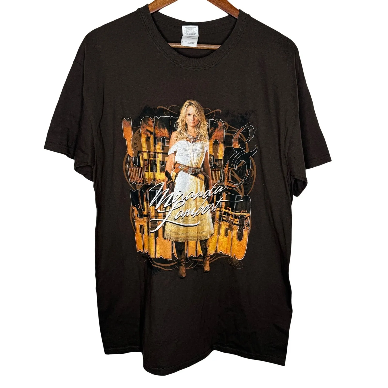NWOT Gildan Miranda‎ Lambert Locked & Reloaded Tour 2013 Graphic T-Shirt Sz L - Image 3