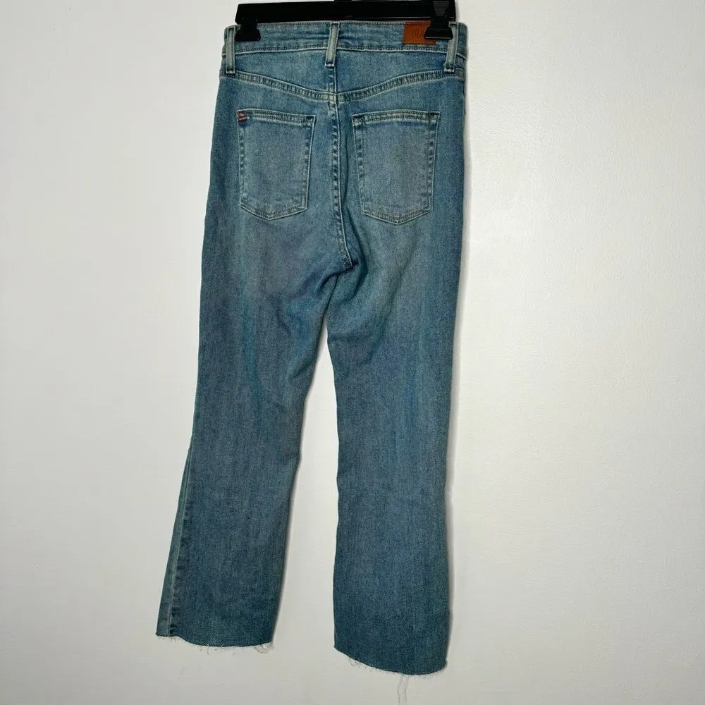 BDG kick flare high rise cropped jeans size 25 - Image 3