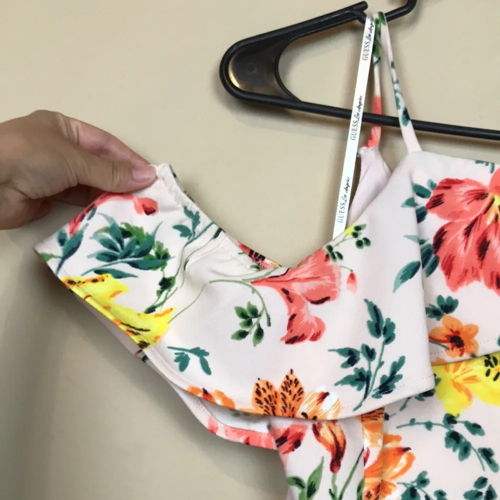 Guess Women’s Floral Print Light Pink Off the Shoulder Tank Sheath Dress - Image 3